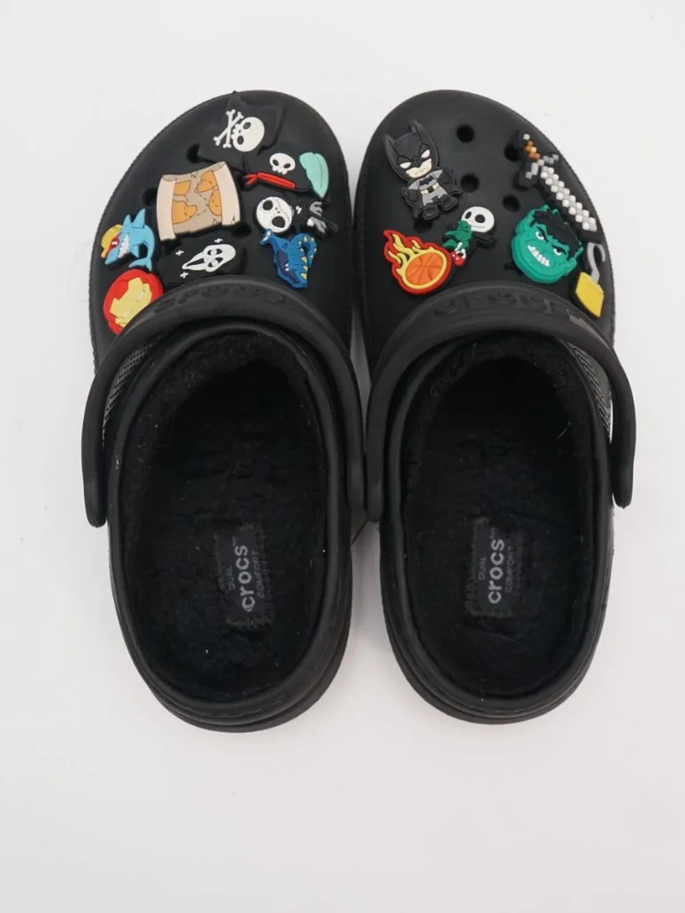 Crocs Kids Size J1  Black Clog Shoes With Croc Charms